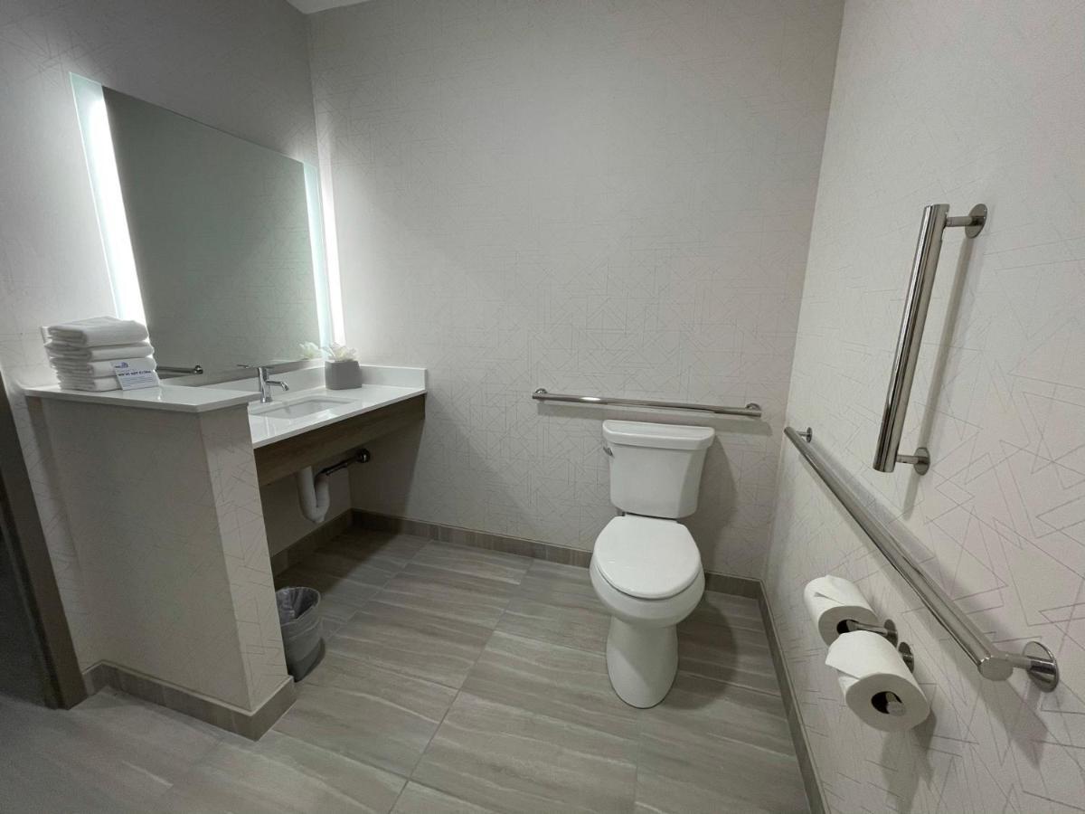 Holiday Inn Express & Suites - Ft. Smith - Airport By Ihg Fort Smith Buitenkant foto