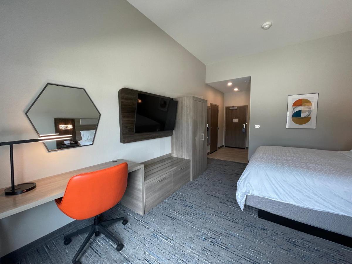 Holiday Inn Express & Suites - Ft. Smith - Airport By Ihg Fort Smith Buitenkant foto